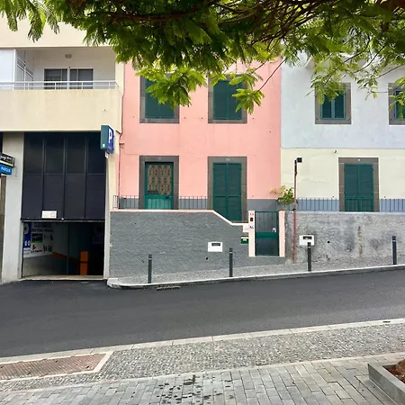 Проживание в семье Anchor House *