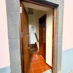 Anchor House Δωμάτια σε οικογενειακή κατοικία Câmara de Lobos