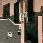 Anchor House ホームステイ *