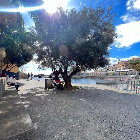 Anchor House منزل للإقامة *